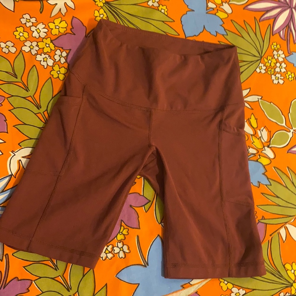 COPY - Burgundy yogalicious bike shorts